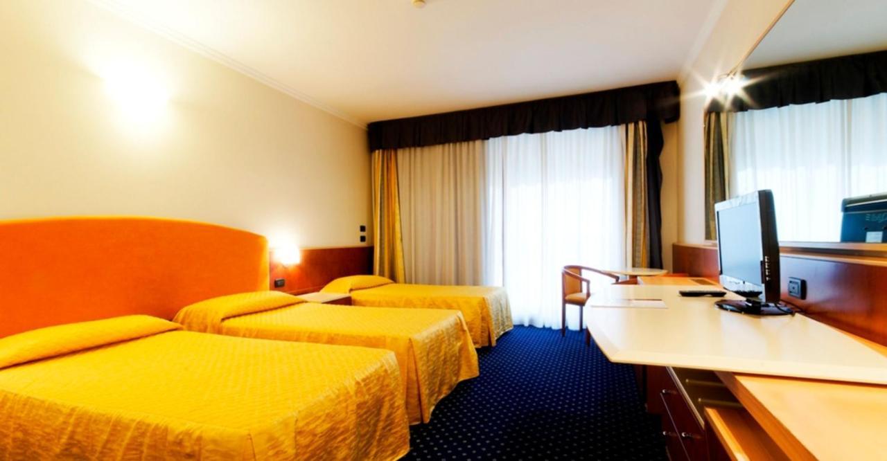 Eurocongressi Hotel Cavaion Veronese Kültér fotó