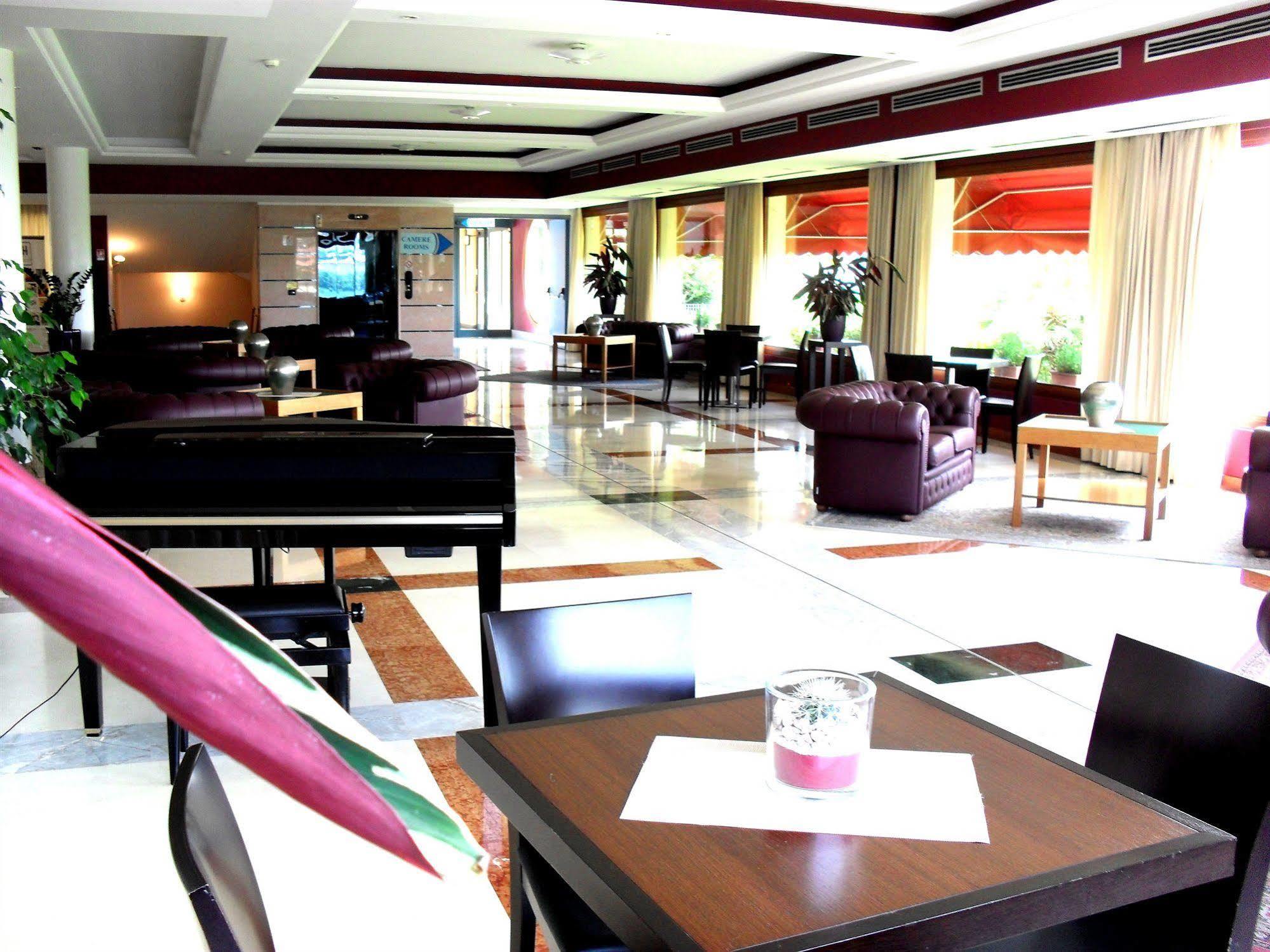 Eurocongressi Hotel Cavaion Veronese Kültér fotó